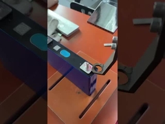 ماكينة لحام البطاريات